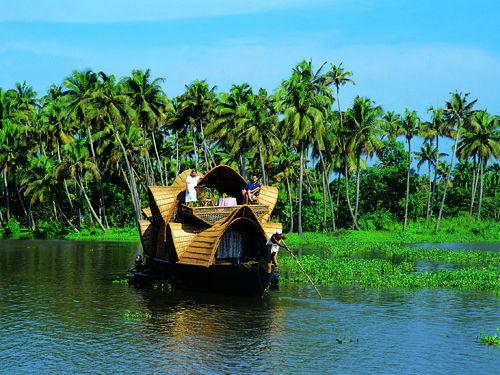 Kerala Tour - 4 Nights 5 Days