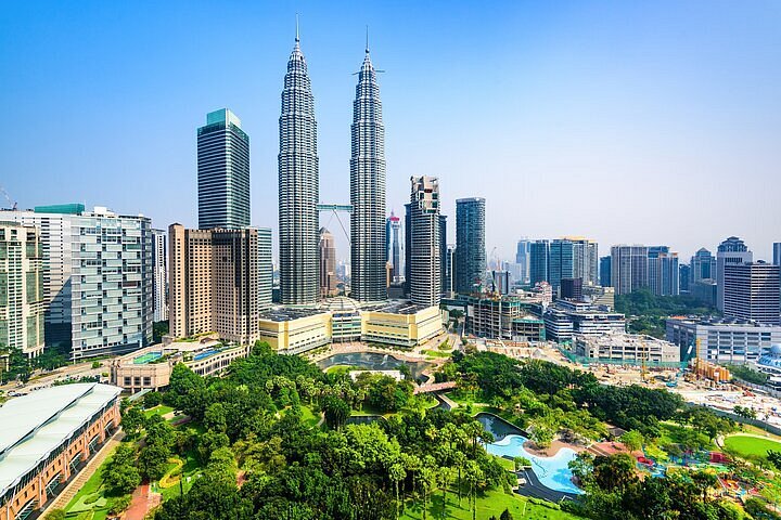 Malaysia 4 Nights / 5 Days Package
