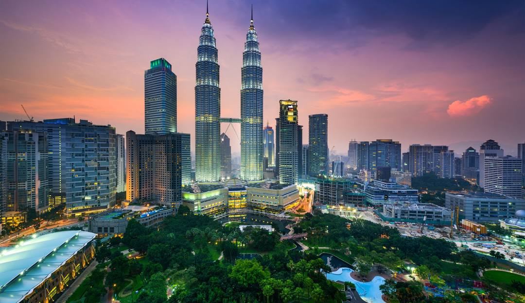 Malaysia 4 Nights / 5 Days Package
