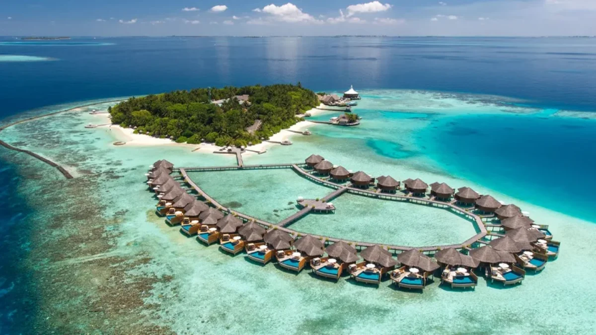 Maldives 4 Nights / 5 Days Package